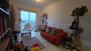 Venta de Apartamento con 269m2 en Santa Maria PH The Reserver 26-6836SR