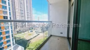 Venta de Apartamento con 110m2 en Costa del Este PH Pijao 26-6850SR