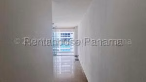 Venta de Apartamento con 110m2 en Costa del Este PH Pijao 26-6850SR