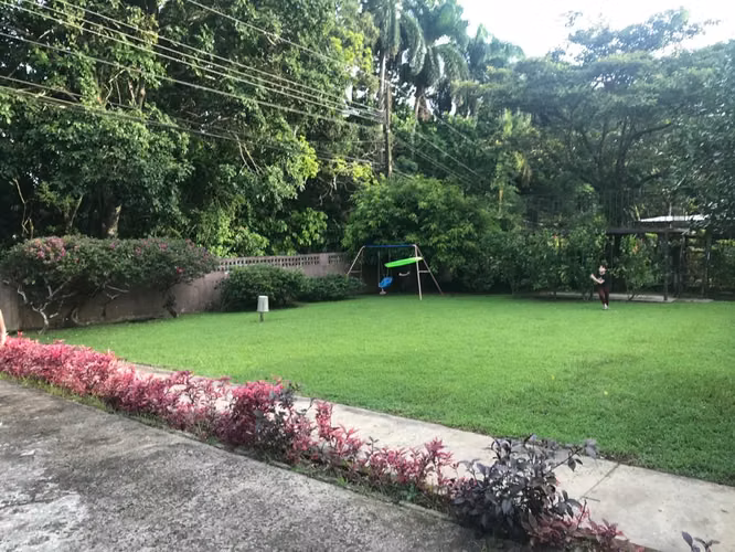 Remate de casa en Don Bosco, Las Acacias # 2238 cvd - Imagen 4