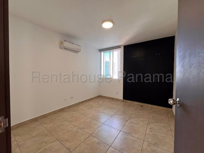 alquilo apartamento en el cangrejo OF 26-3453