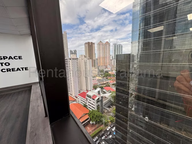 VENTA DE OFICINA EN CALLE 50 MCD26-1634