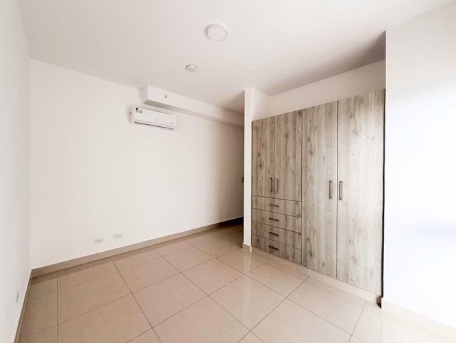 Alquilo apartmento en PH Green View | Bella Vista – Calle 42 - Imagen 2