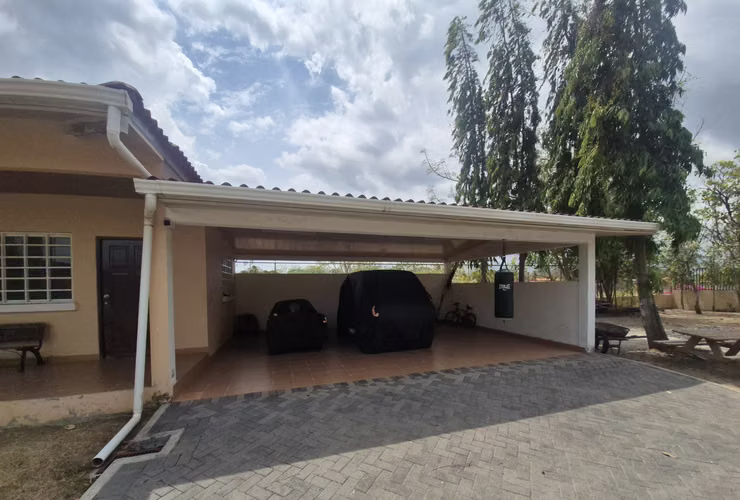Vendo en  Playa Gorgona-Dos Propiedades Con Area de  2000mts2 - Imagen 3