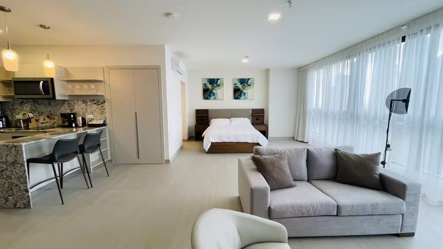Alquiler de apartamento amoblado en Costa del Este  AK