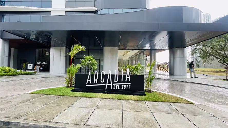 Alquiler de apartamento amoblado en Costa del Este  AK