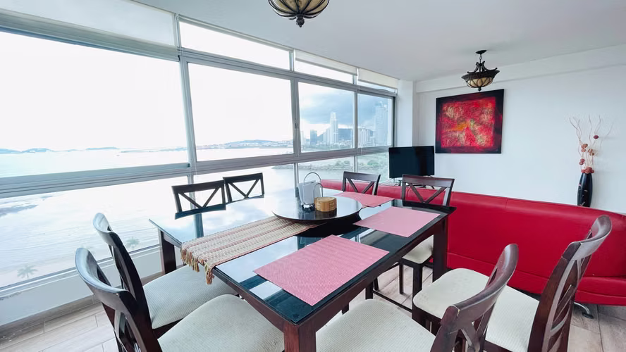 Venta de apartamento amoblado en la Avenida Balboa   AK