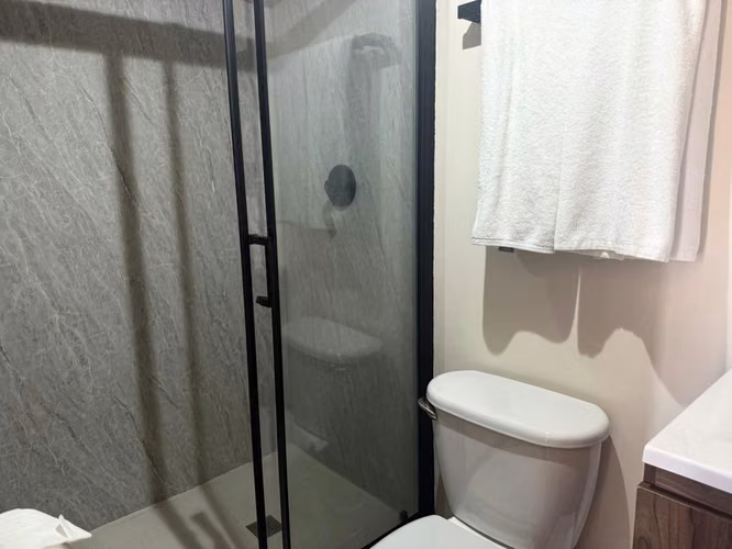 Venta de terreno frente al mar con hotel en Punta Chame