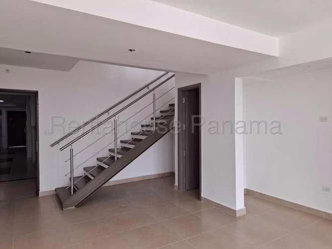 Venta de Apartamento en Condado del Rey Ph Kings Park Mts2: 189.36 PD