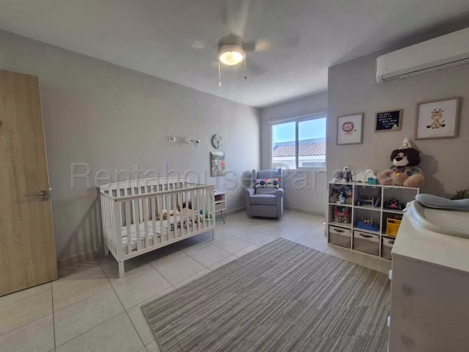Casa en Venta en Brisas Del Golf JG