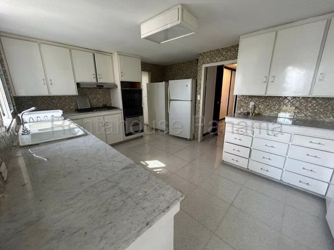 Apartamento en Venta en  Punta Paitilla JG
