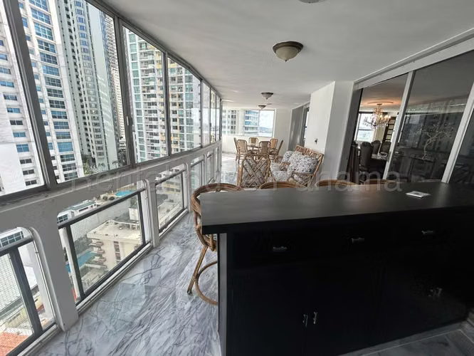 Apartamento en Venta en  Punta Paitilla JG