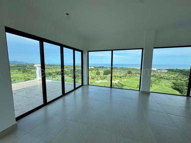 Apartment for Sale in San Carlos JG
