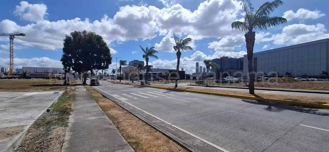 Terreno en Venta en Santa Maria JG
