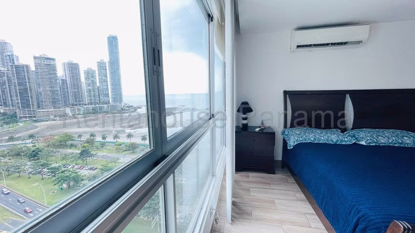 Venta Apartamento Bayfront Avenida Balboa 26YCG7014