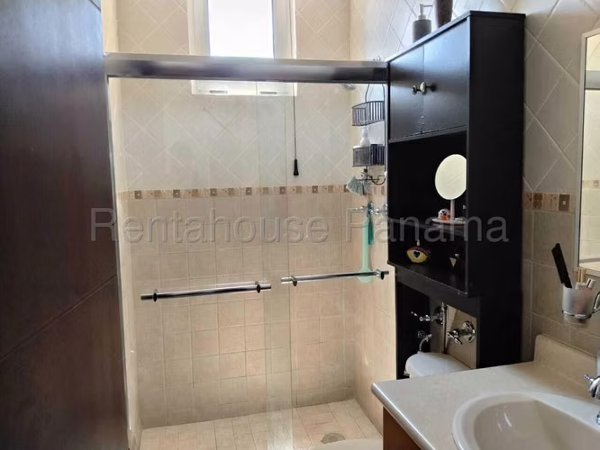 Alquiler de linfo apartamento amoblado en Costa del Este 26JSS7429