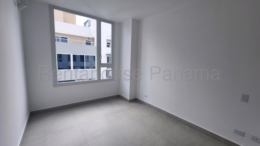 Alquiler de apartamento de 71.39m² en El Cangrejo 26JSS6960