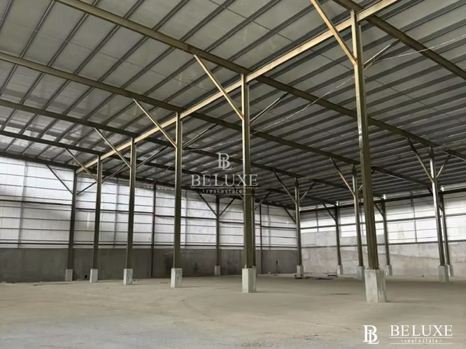 FOR RENT WAREHOUSE IN LAS MAÑANITAS (6)