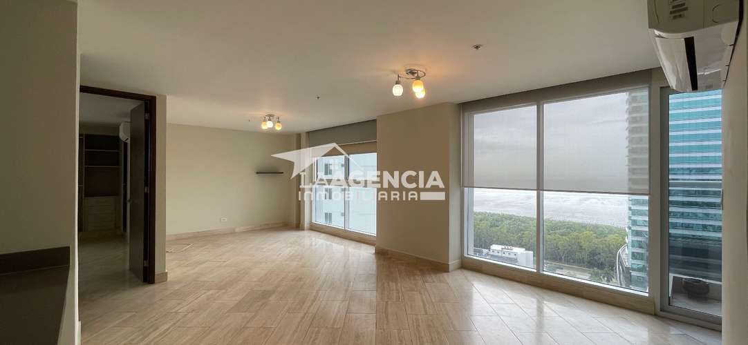 For rent apartment in Costa del Este, Ph The Regent