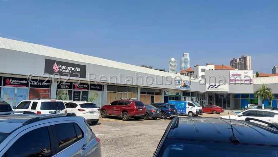 Local Comercial en Alquiler en Costa Del Este BDP