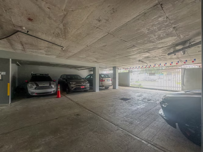 Venta de apartamento en Parque Lefevre