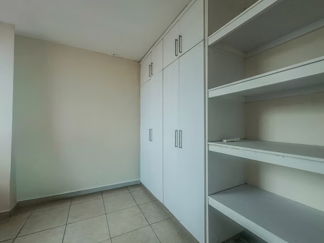 Venta de apartamento en Parque Lefevre