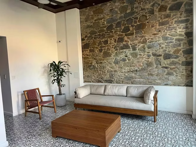 Melissa Foster Luxury alquila apartamento en PH PLAZUELA ALFARO, San Felipe. MFR1972
