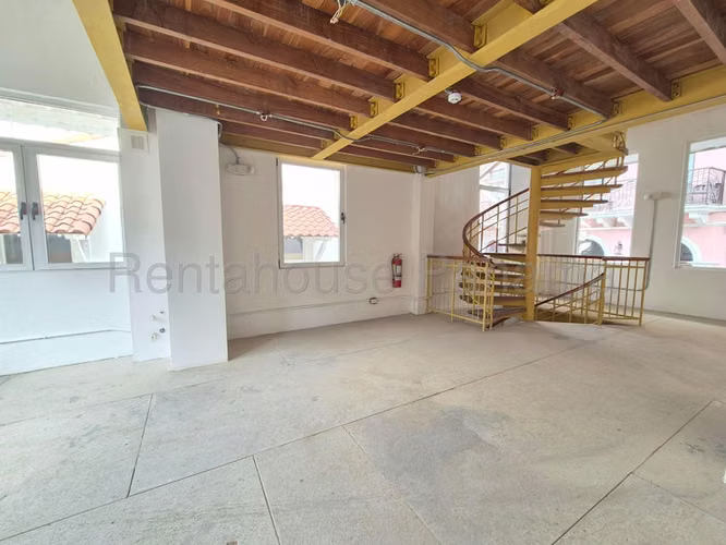 Local Comercial en Alquiler en Casco Antiguo BDP