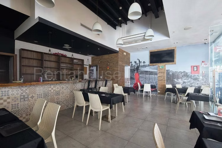 Local Comercial en Alquiler en Avenida Balboa BDP