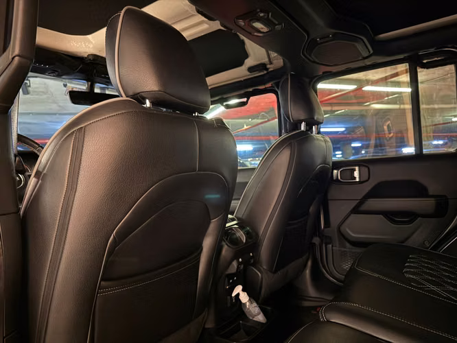 Jeep Wrangler Sahara 2021 - Imagen 16