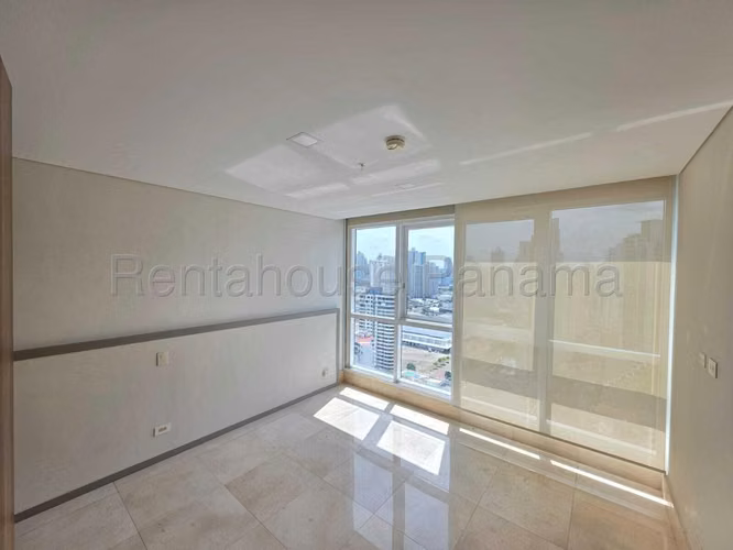 Vendo Apartamento Familiar en PH Windrose, Coco del Mar 26-6370GG