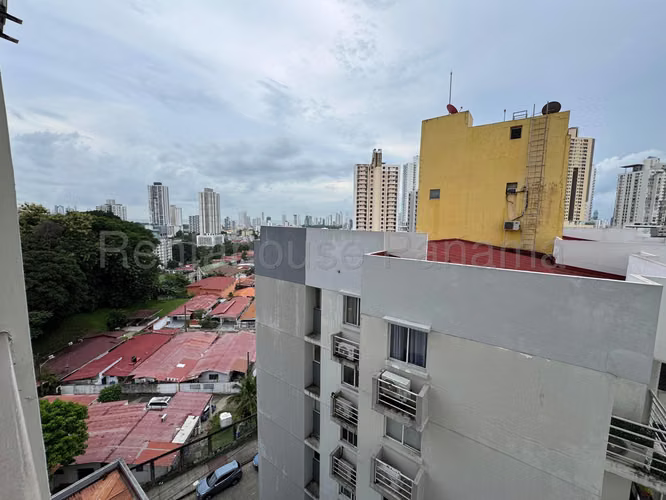 Se Vende Apartamento en Hato Pintado YDU