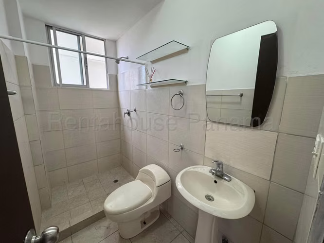 Se Vende Apartamento en Hato Pintado YDU