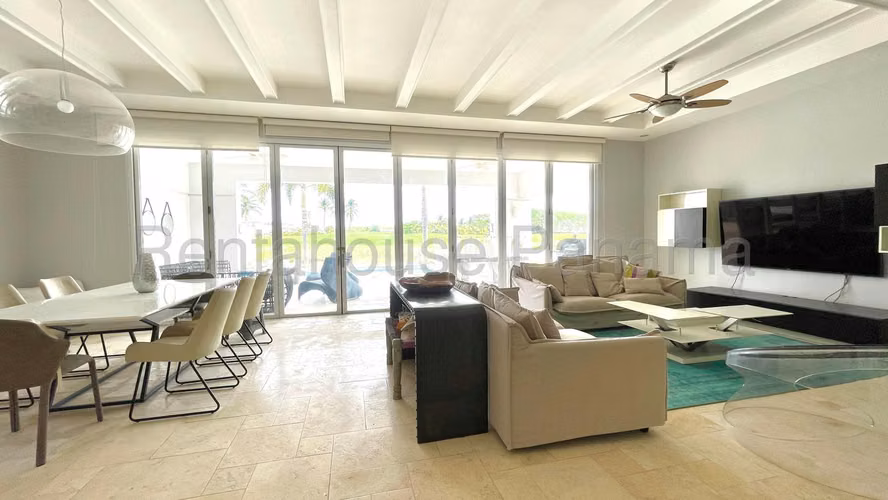 Casa en Venta en Buenaventura 26*5650Mfk