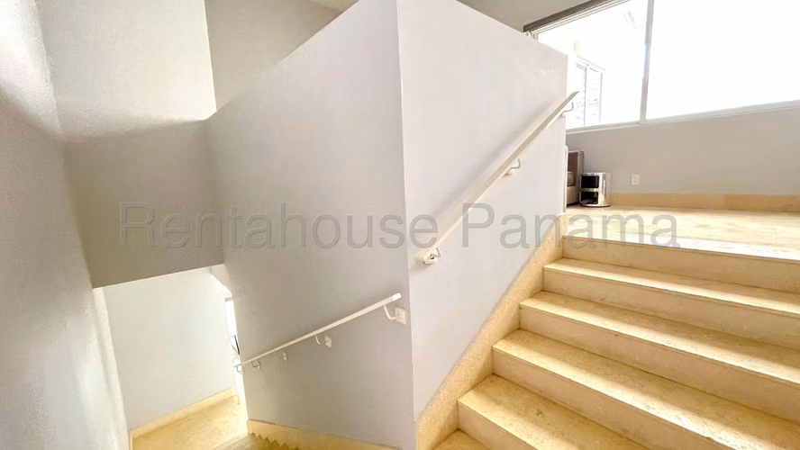 Casa en Venta en Buenaventura 26*5650Mfk