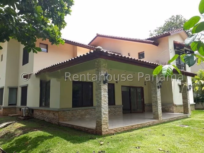 Venta casa en Clayton CF26-4072