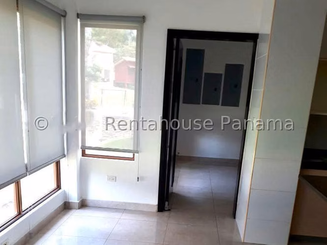 Venta casa en Clayton CF26-4072