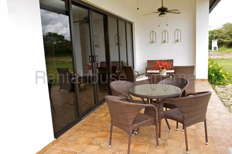Casa en Venta en Penonome JG