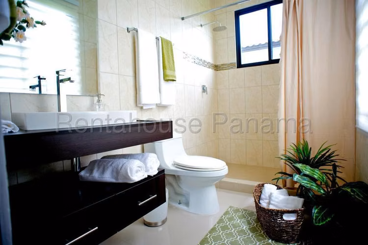 Casa en Venta en Penonome JG
