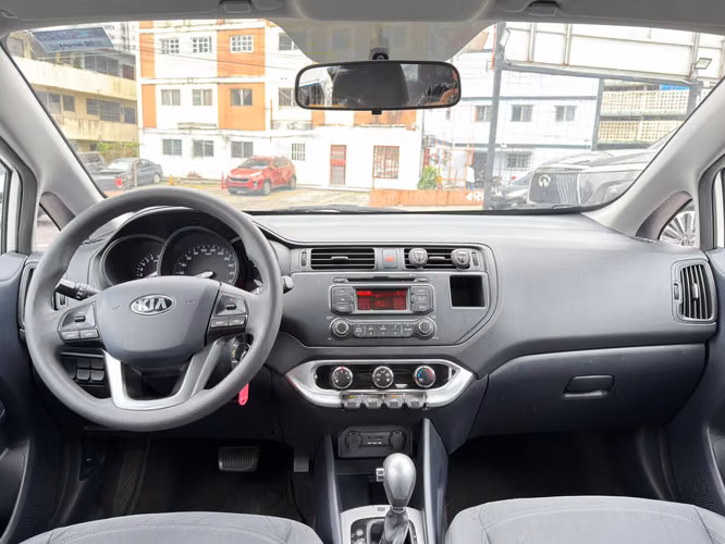 KIA RIO 2015