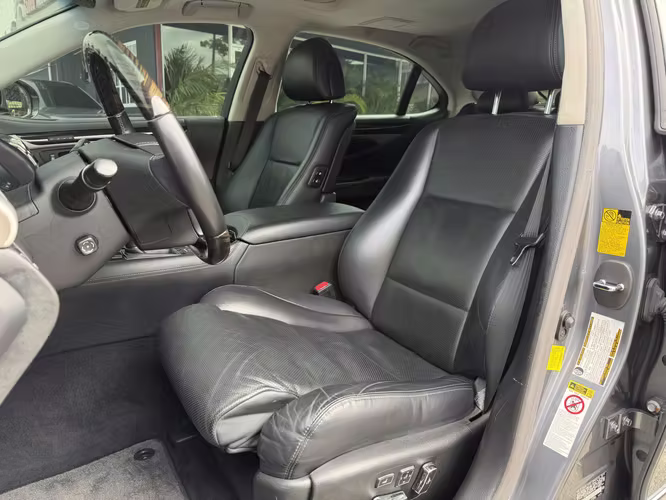Lexus LS 460 L 2013