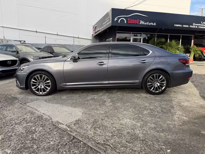 Lexus LS 460 L 2013