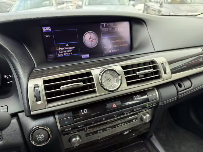 Lexus LS 460 L 2013