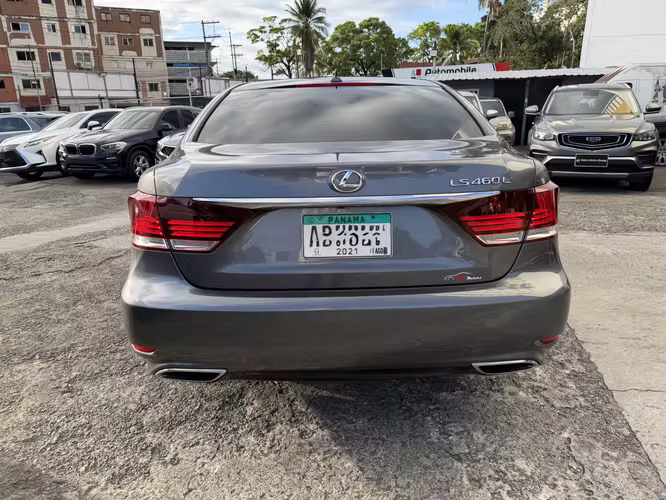Lexus LS 460 L 2013