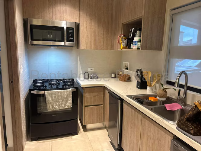 Se Vende Casa en Costa Sur LA26-4566