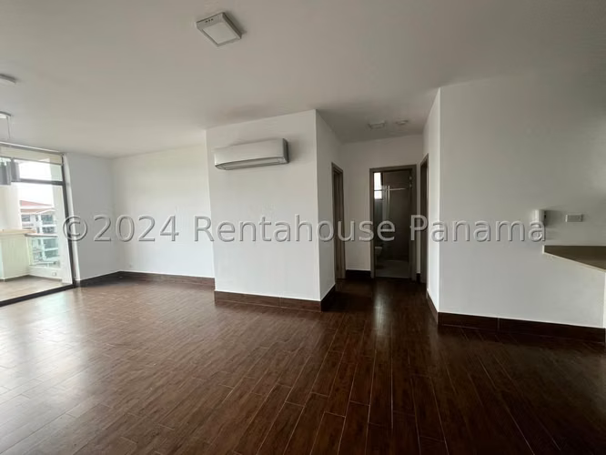 Se Vende Apartamento en Costa Sur LA26-4113