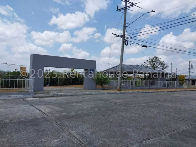 Casa En Venta En Arraiján ABS - Imagen 2