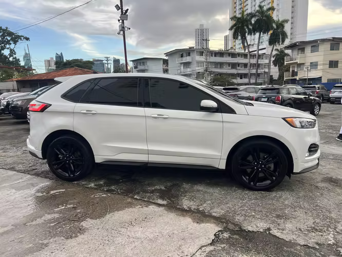 Ford Edge ST 2021