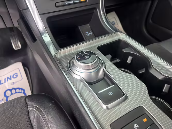 Ford Edge ST 2021