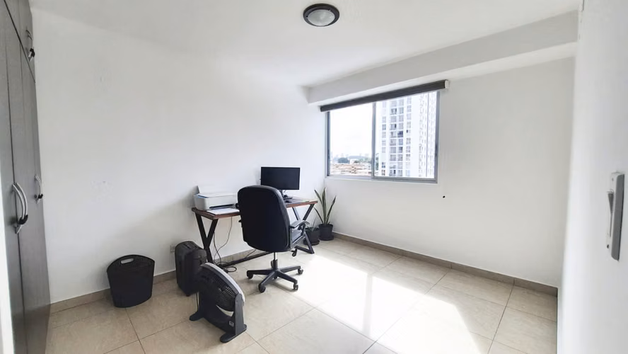 VENTA APARTAMENO EN CARRASQUILLA